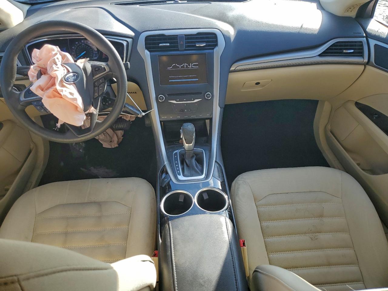 Ford Fusion Se Image 10