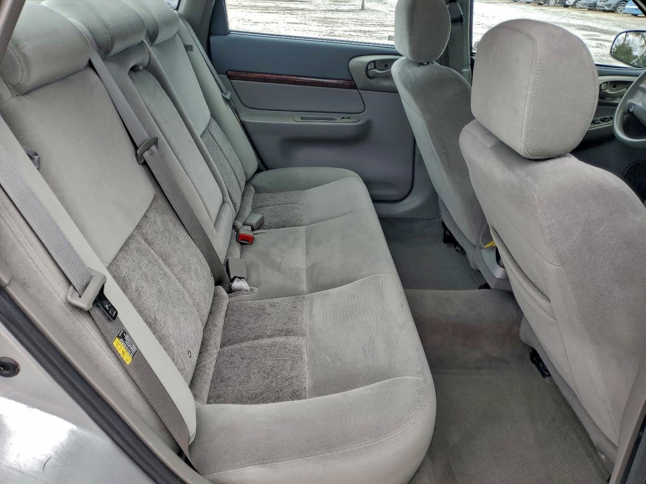 Chevrolet Impala Image 8