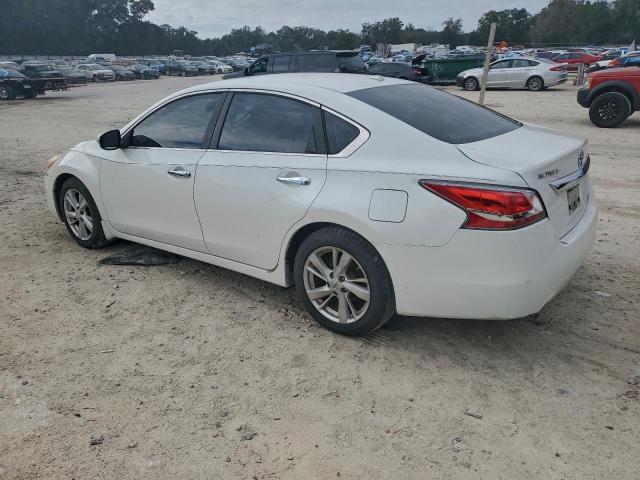 Nissan Altima 2.5 Image 2