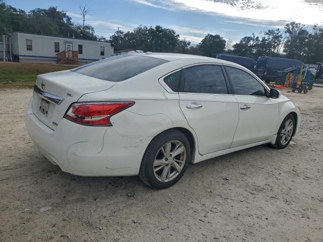 Nissan Altima 2.5 Image 3