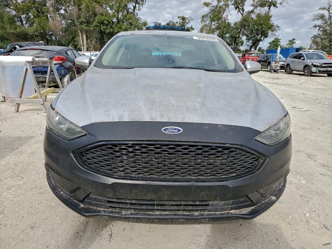 Ford Fusion Se Hybrid Image 11