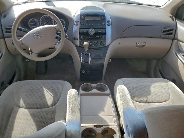 Toyota Sienna Ce Image 13