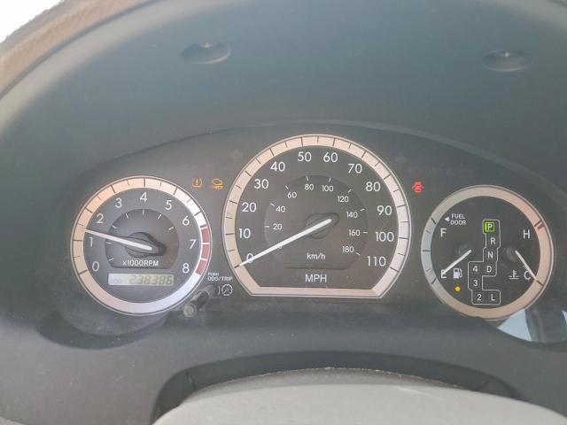 Toyota Sienna Ce Image 8