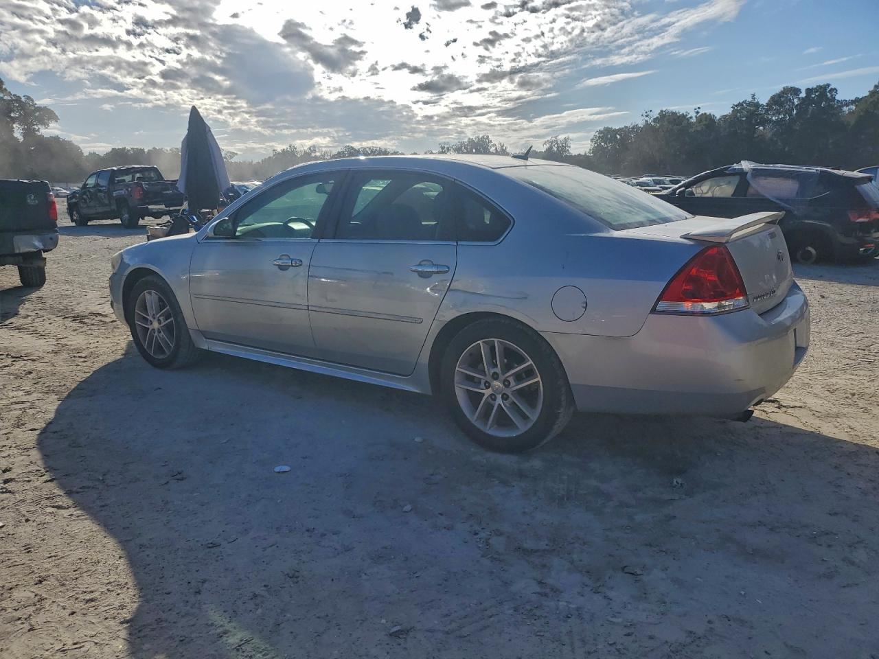 Chevrolet Impala Ltz Image 4