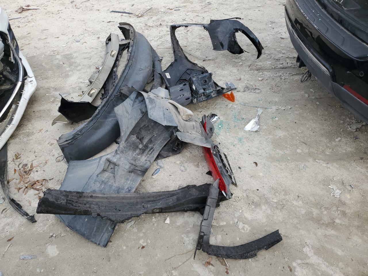 Chevrolet Equinox Premier Image 11