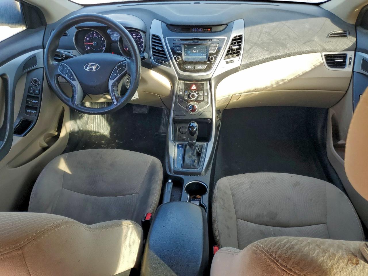 Hyundai ELANTRA Se Image 2
