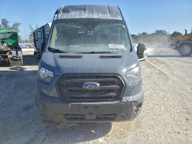 Ford Transit T-250 Image 7