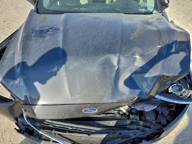 Ford Fusion Titanium Image 11