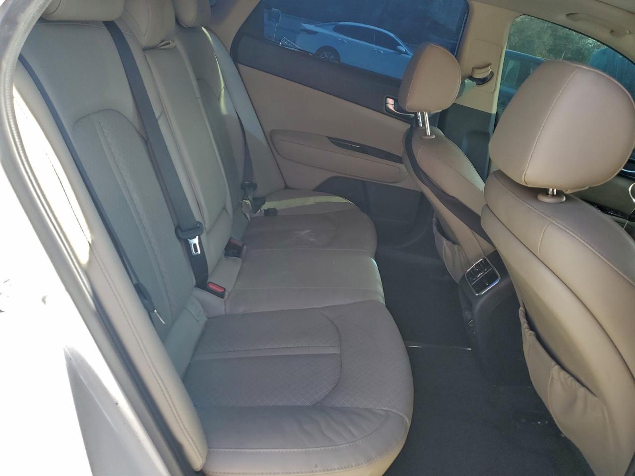 Kia Optima Ex Image 6